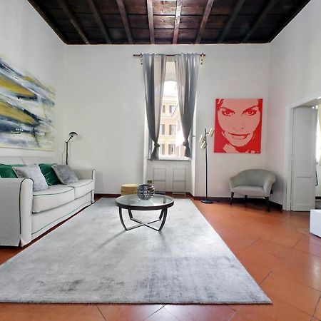 Leonina4 Cozy Apartment Rome Bagian luar foto