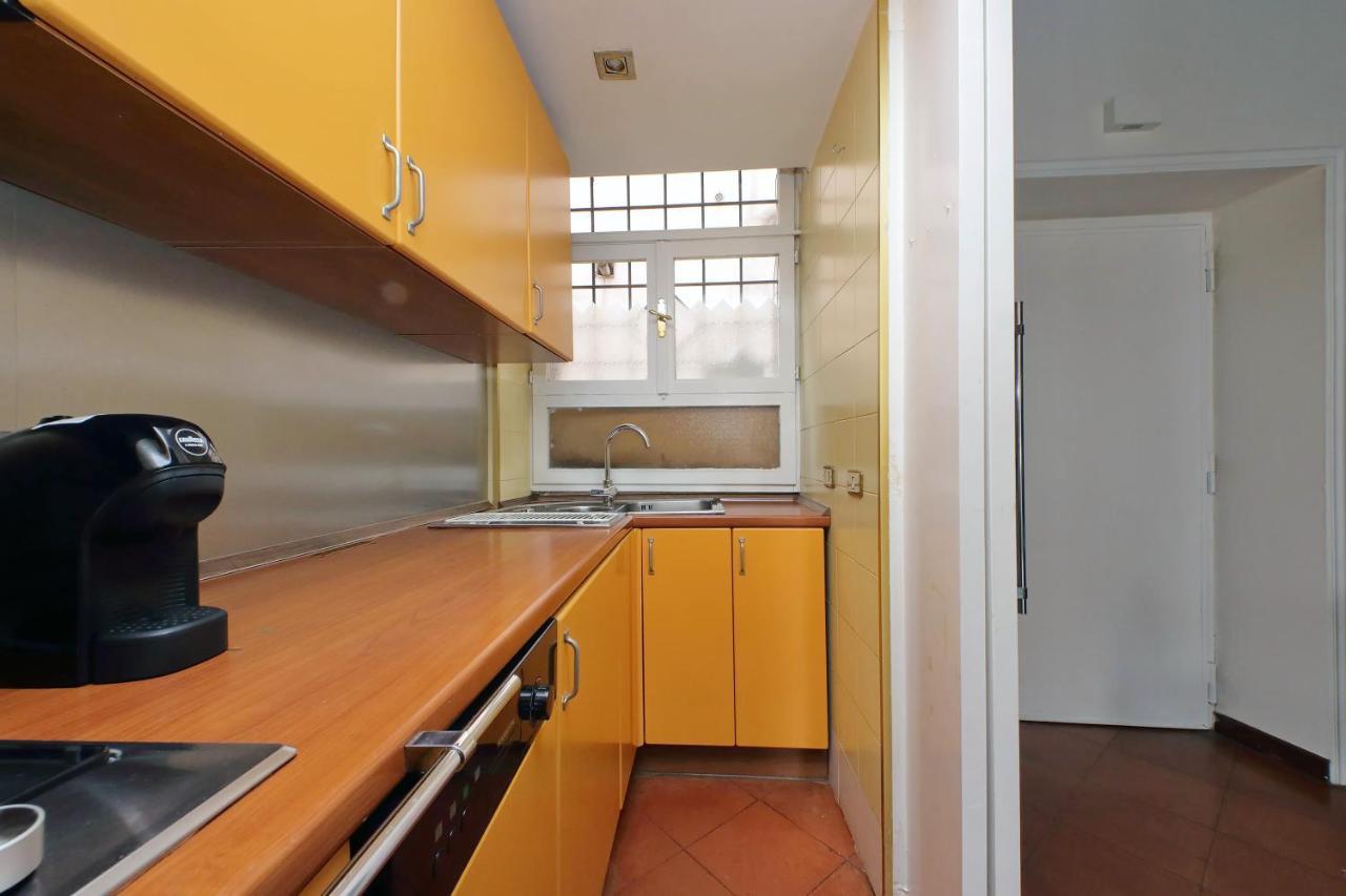 Leonina4 Cozy Apartment Rome Bagian luar foto